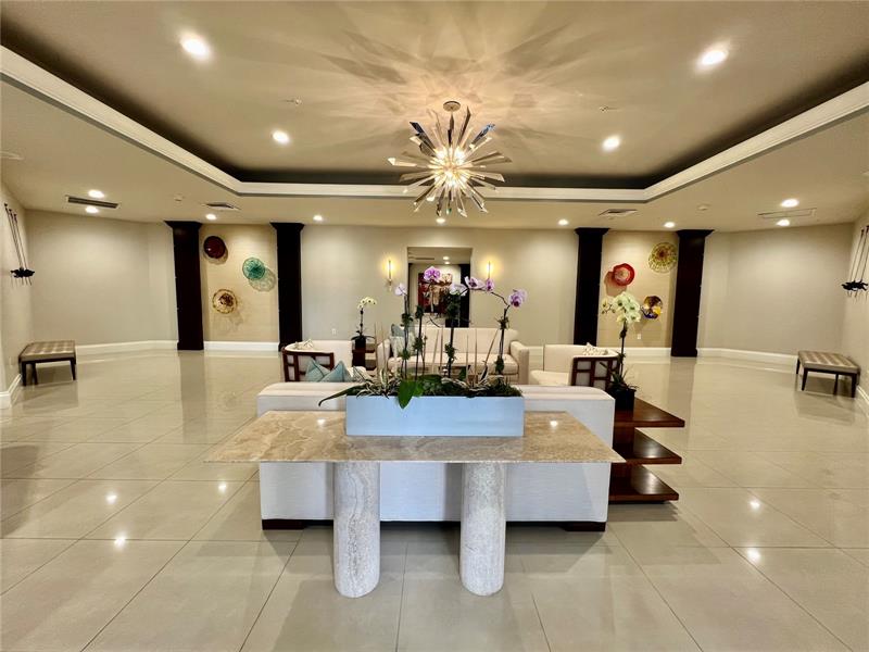 Image 13 of 53 For 6001 Ocean Dr  706