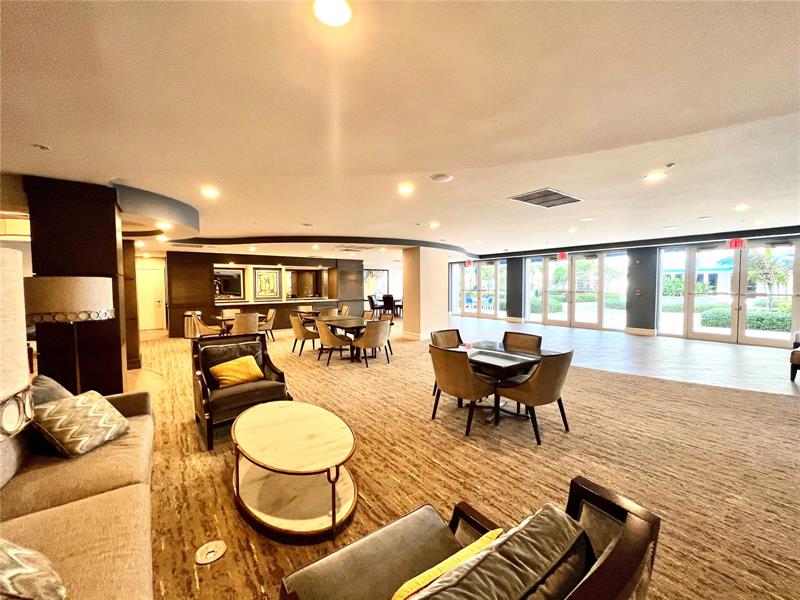 Image 42 of 53 For 6001 Ocean Dr  706