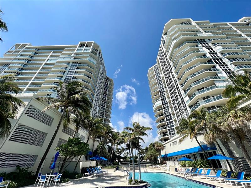 Image 47 of 53 For 6001 Ocean Dr  706