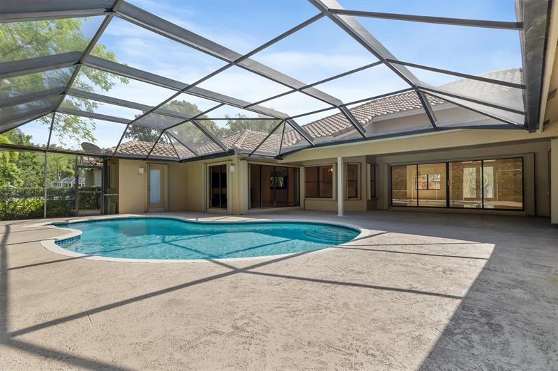 Image 15 of 61 For 1280 Manor Ct
