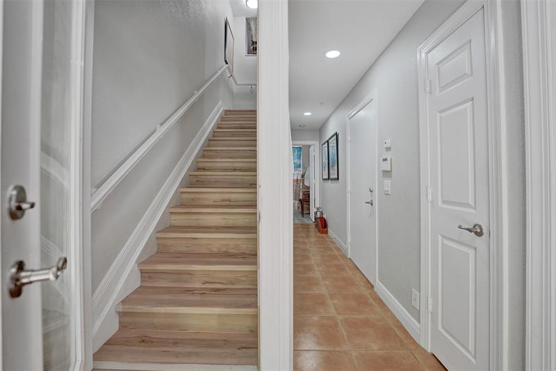 Image 11 of 25 For 617 2nd Drive