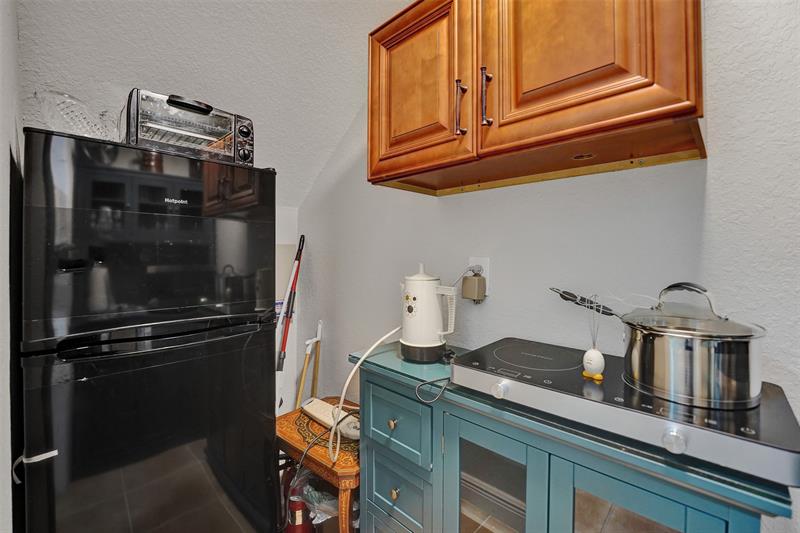 Image 13 of 25 For 617 2nd Drive