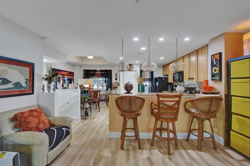 Image 9 of 25 For 617 2nd Drive