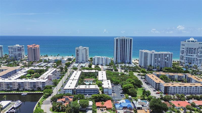 Image 70 of 77 For 1530 Ocean Blvd  12