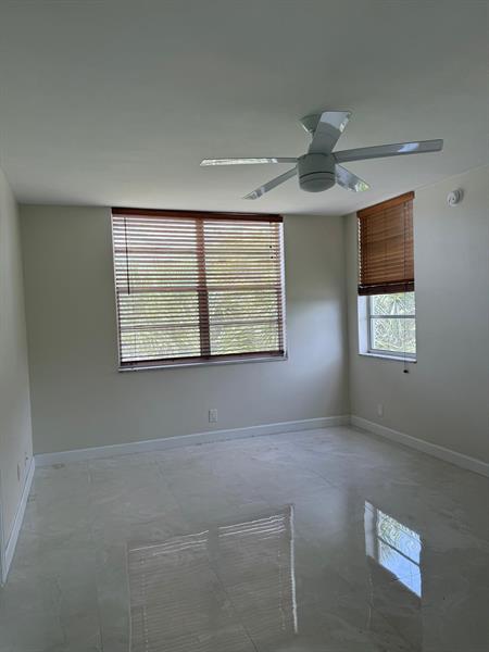 Image 17 of 22 For 9420 Poinciana Pl  416