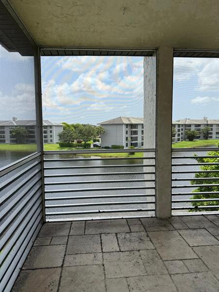 Image 6 of 22 For 9420 Poinciana Pl  416