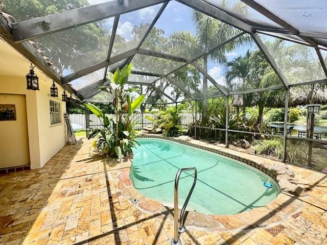 Image 4 of 20 For 3720 Coral Hills Drive