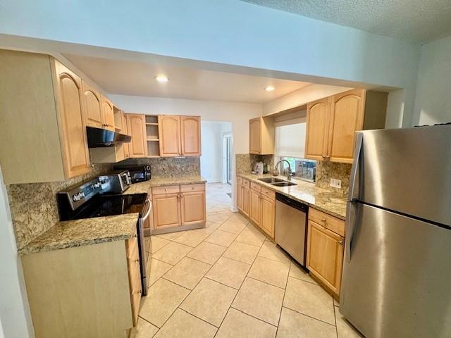 Image 6 of 20 For 3720 Coral Hills Drive