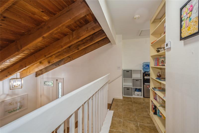Image 35 of 48 For 1400 Sandpiper Cir