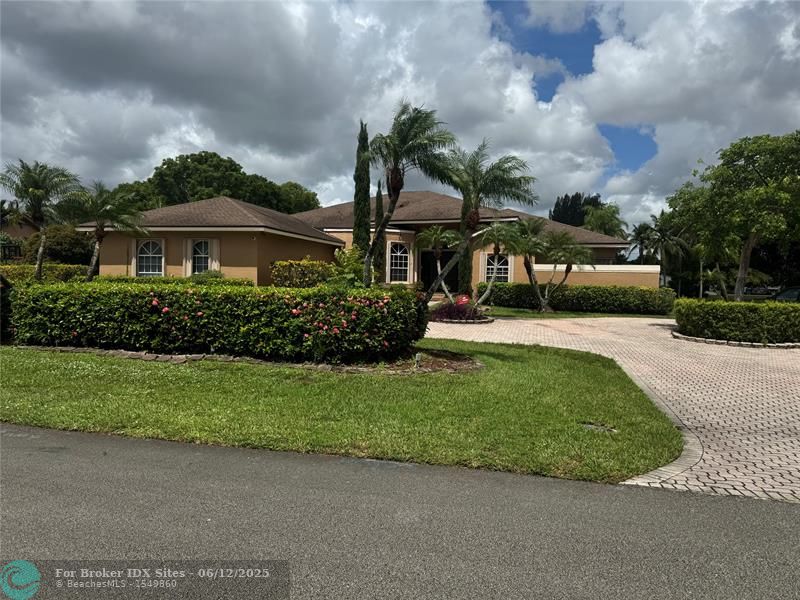 Details for 3151 135th Ter, Davie, FL 33330