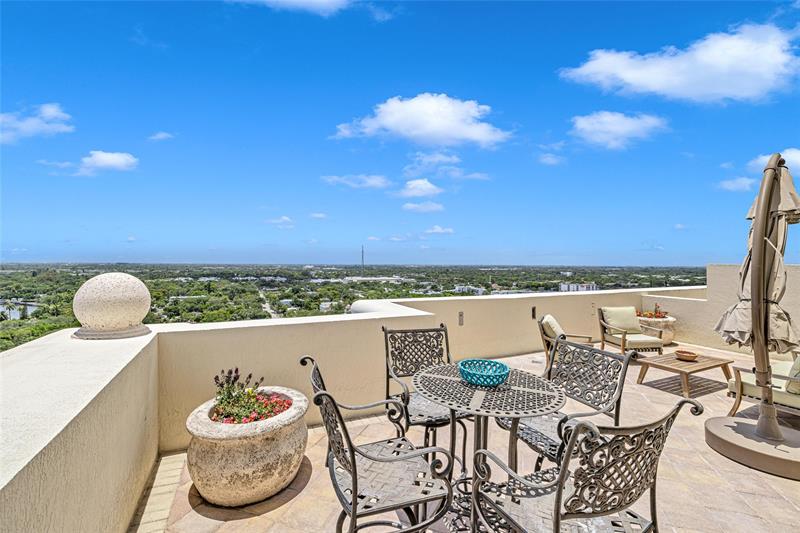 Image 13 of 56 For 610 Las Olas Blvd  1911n