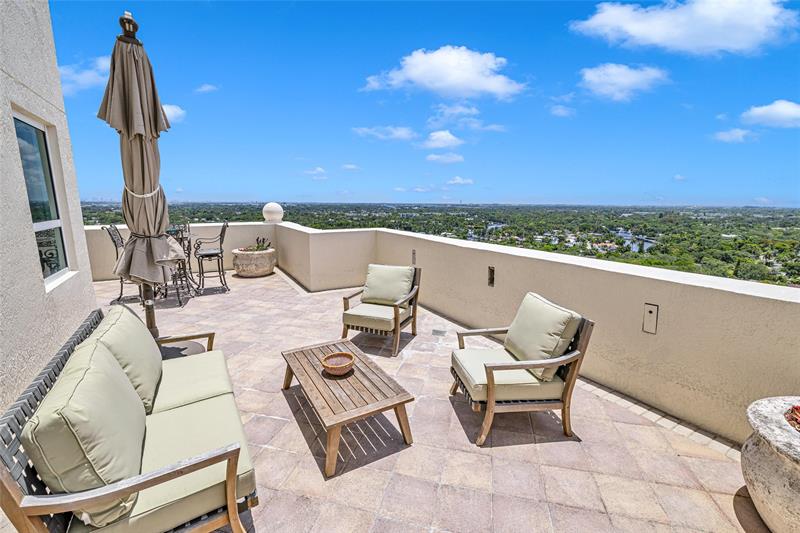Image 15 of 56 For 610 Las Olas Blvd  1911n