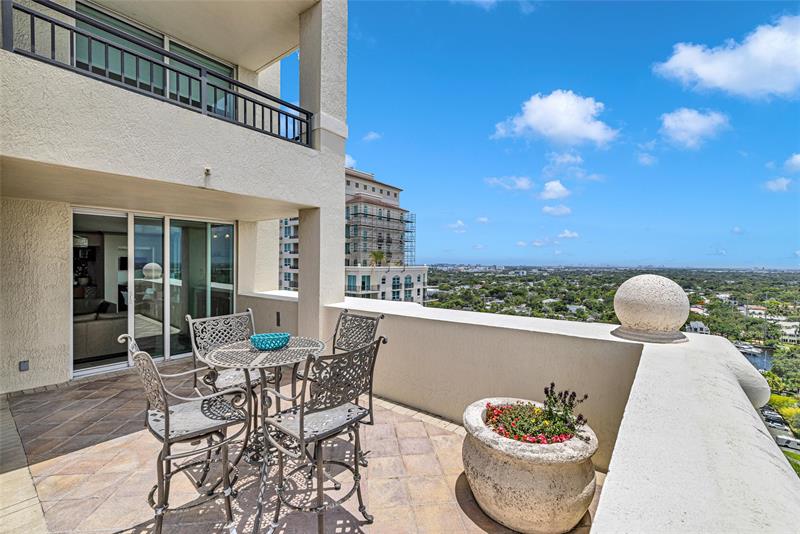 Image 17 of 56 For 610 Las Olas Blvd  1911n