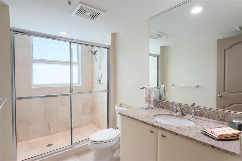 Image 27 of 56 For 610 Las Olas Blvd  1911n