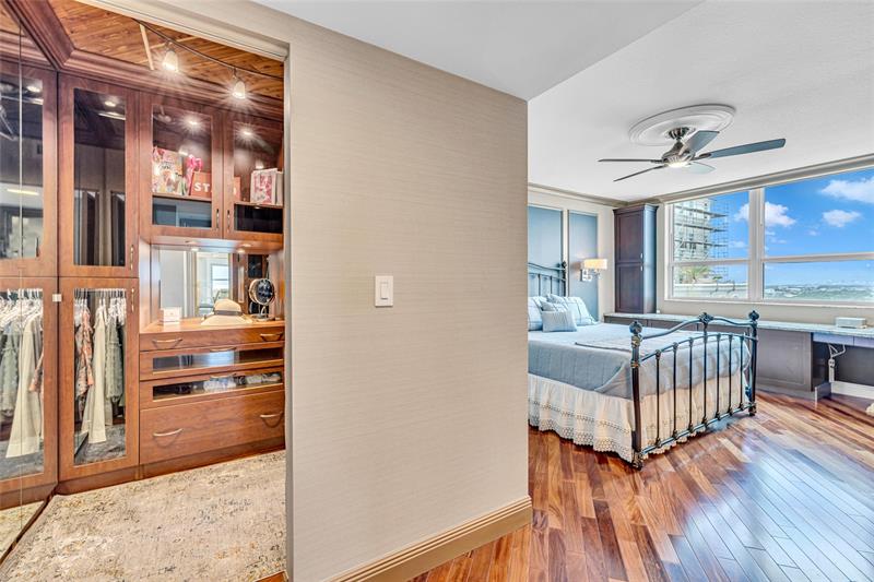 Image 29 of 56 For 610 Las Olas Blvd  1911n