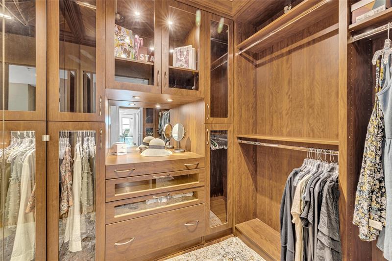Image 30 of 56 For 610 Las Olas Blvd  1911n