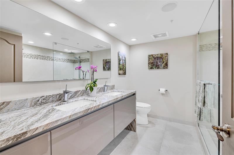 Image 32 of 56 For 610 Las Olas Blvd  1911n