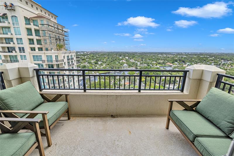 Image 38 of 56 For 610 Las Olas Blvd  1911n