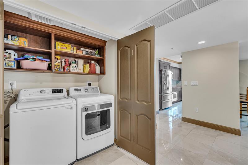 Image 42 of 56 For 610 Las Olas Blvd  1911n
