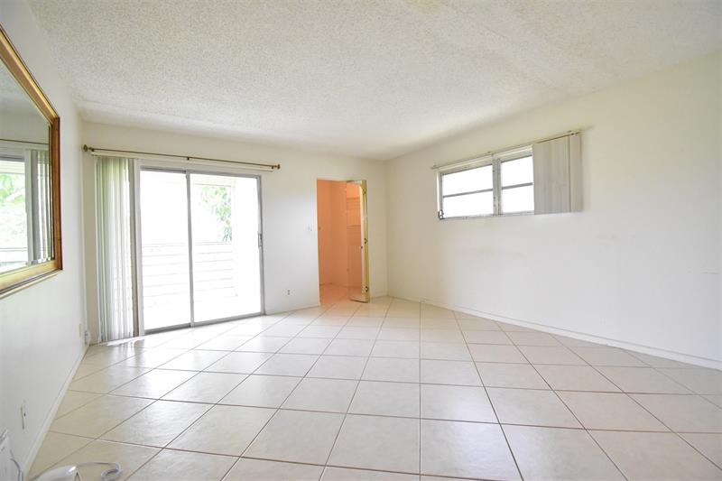 Image 10 of 20 For 2805 Victoria Way  H2