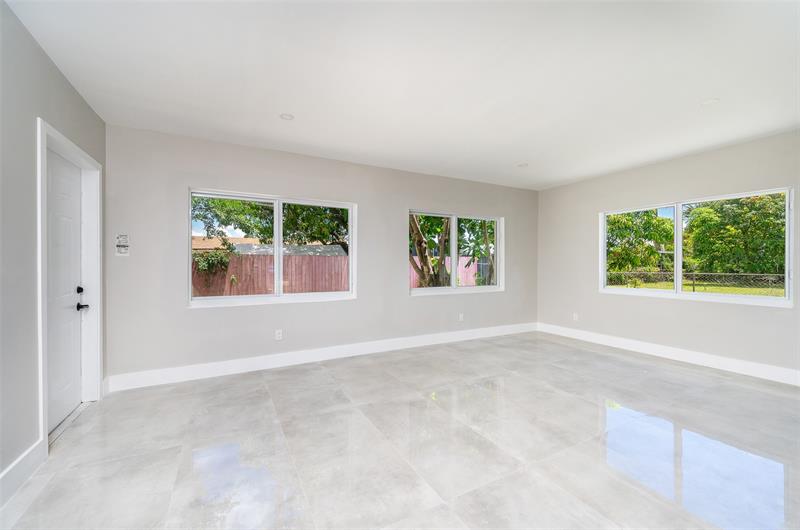 Details for 3811 173rd Ter, Miami Gardens, FL 33055