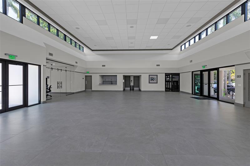 Image 34 of 47 For 900 River Reach Dr  518