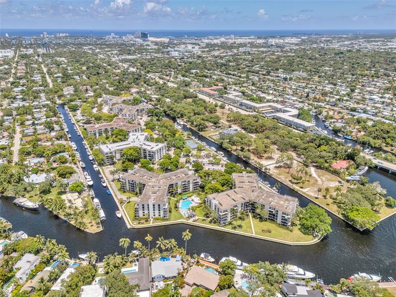 Image 42 of 47 For 900 River Reach Dr  518