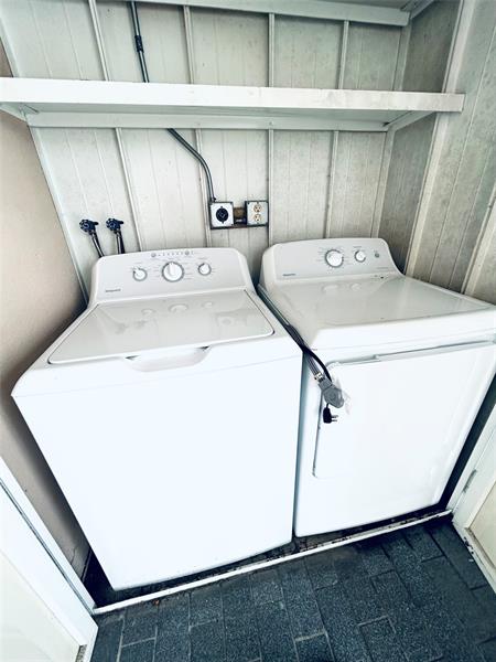 Image 13 of 20 For 226 Brittany E  226