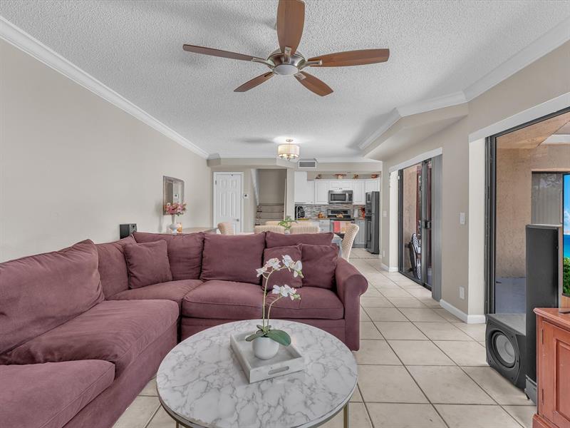 Image 11 of 30 For 8195 Thames Blvd  C