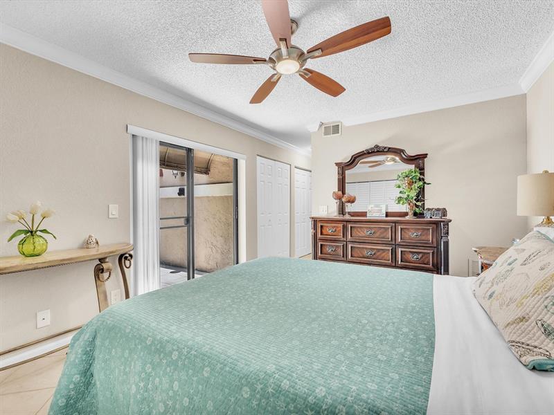 Image 16 of 30 For 8195 Thames Blvd  C