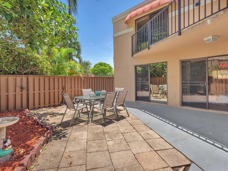 Image 4 of 30 For 8195 Thames Blvd  C