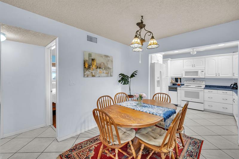 Image 14 of 35 For 7460 42nd Ct