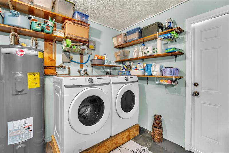 Image 22 of 35 For 7460 42nd Ct
