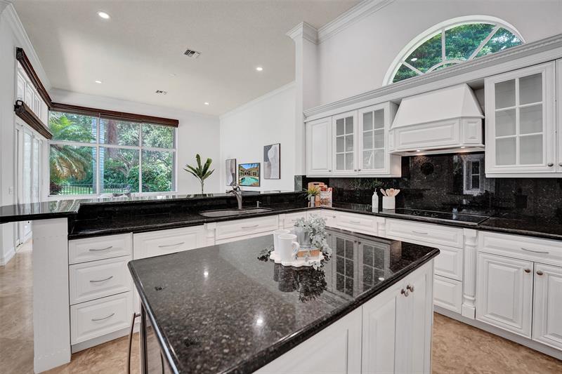 Image 30 of 99 For 2524 Princeton Ct