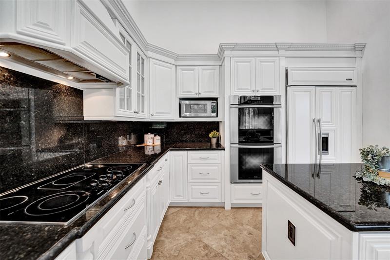 Image 32 of 99 For 2524 Princeton Ct