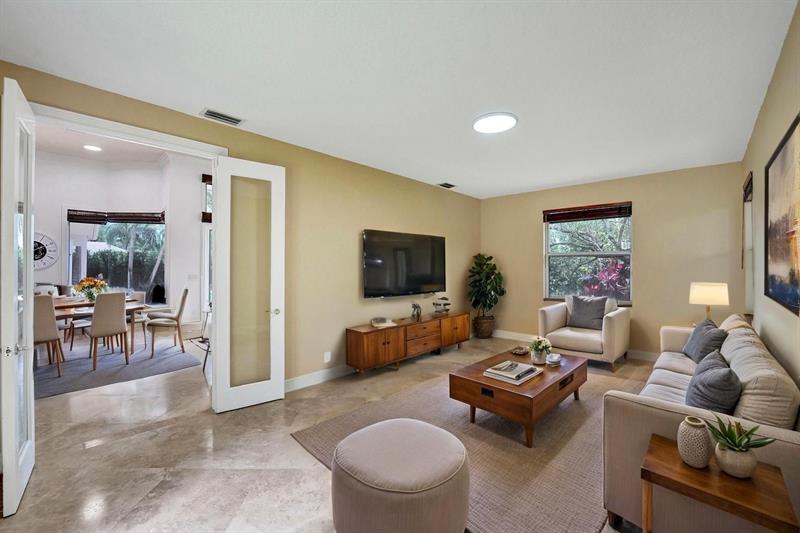 Image 56 of 99 For 2524 Princeton Ct