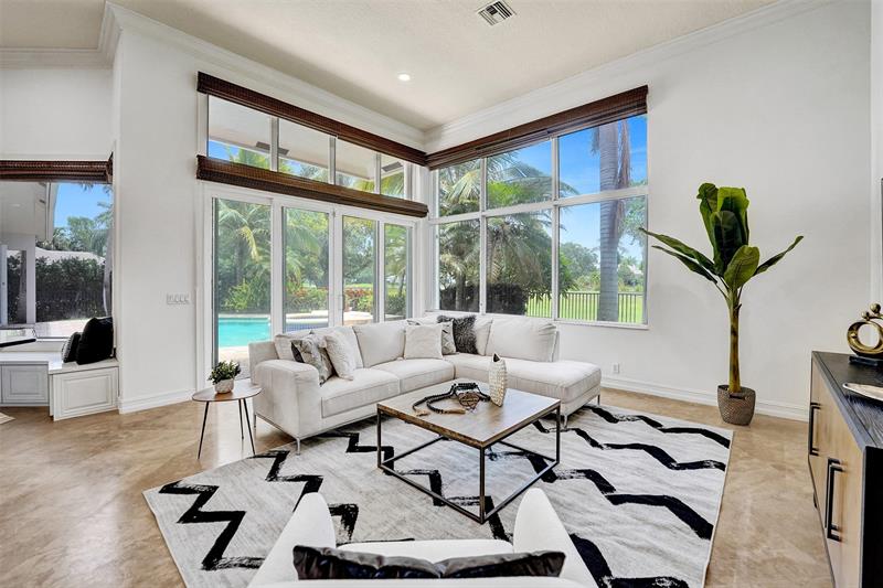 Image 7 of 99 For 2524 Princeton Ct