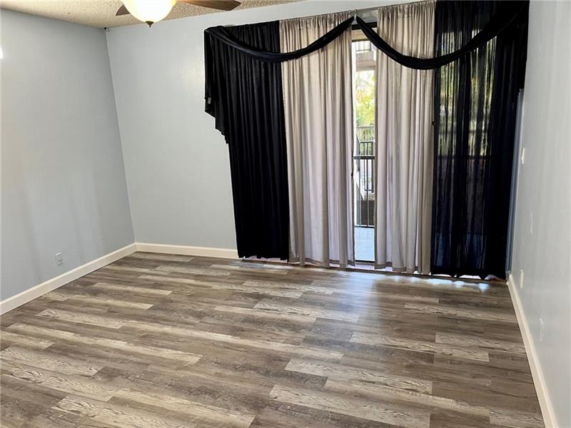 Image 11 of 19 For 2500 Coral Springs Dr  209