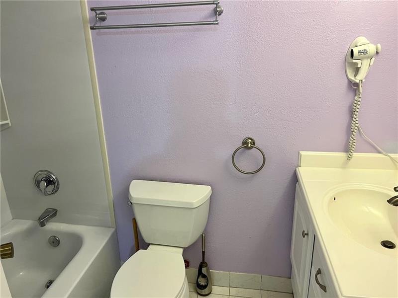 Image 15 of 19 For 2500 Coral Springs Dr  209
