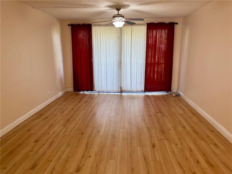 Image 9 of 19 For 2500 Coral Springs Dr  209