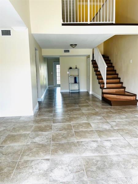 Image 3 of 16 For 11142 37 Street