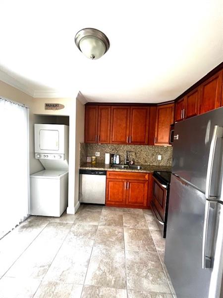 Image 4 of 16 For 11142 37 Street