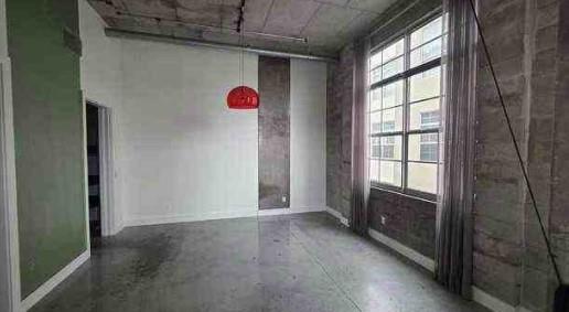 Image 7 of 10 For 444 1st Ave  502