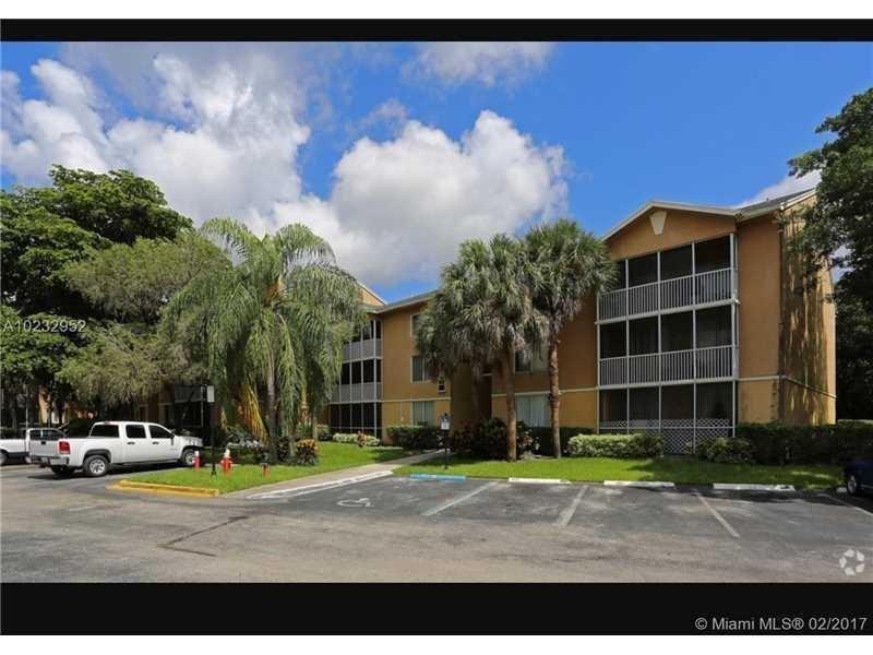 Image 27 of 28 For 4015 Mcnab Rd  307d