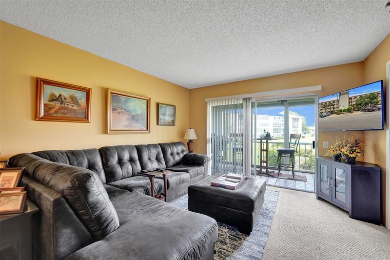 Image 8 of 40 For 4602 Martinique Way F2  4602