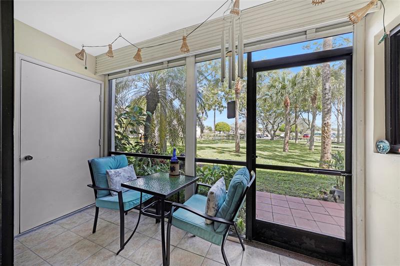 Image 3 of 47 For 5100 Las Verdes Cir  114