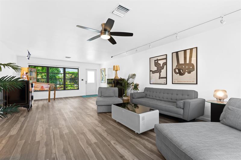 Image 11 of 37 For 2024 24th St
