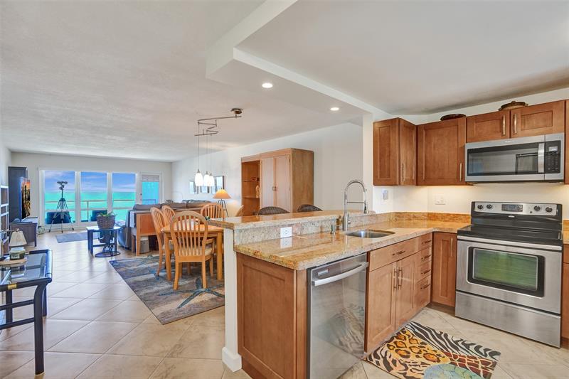 Image 12 of 46 For 111 Pompano Beach Blvd  1113