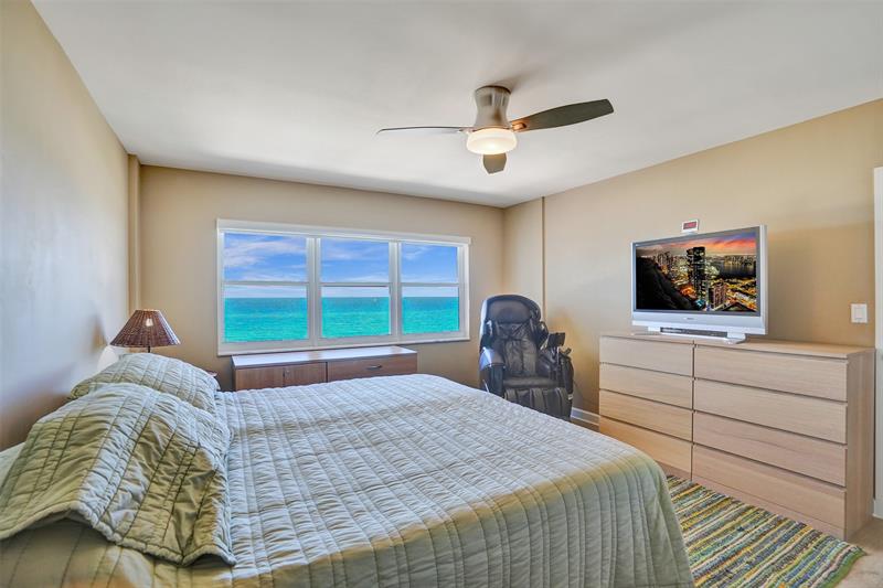 Image 17 of 46 For 111 Pompano Beach Blvd  1113