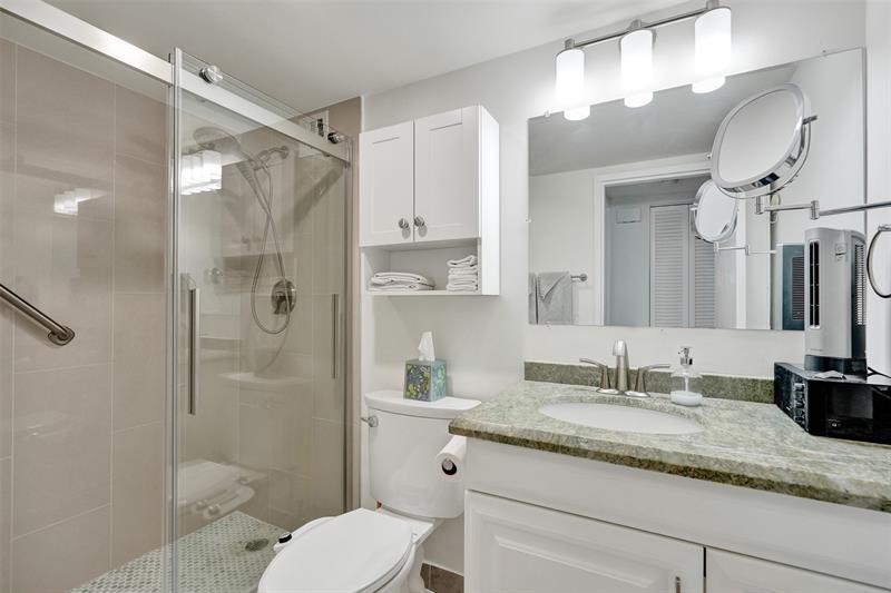 Image 22 of 46 For 111 Pompano Beach Blvd  1113